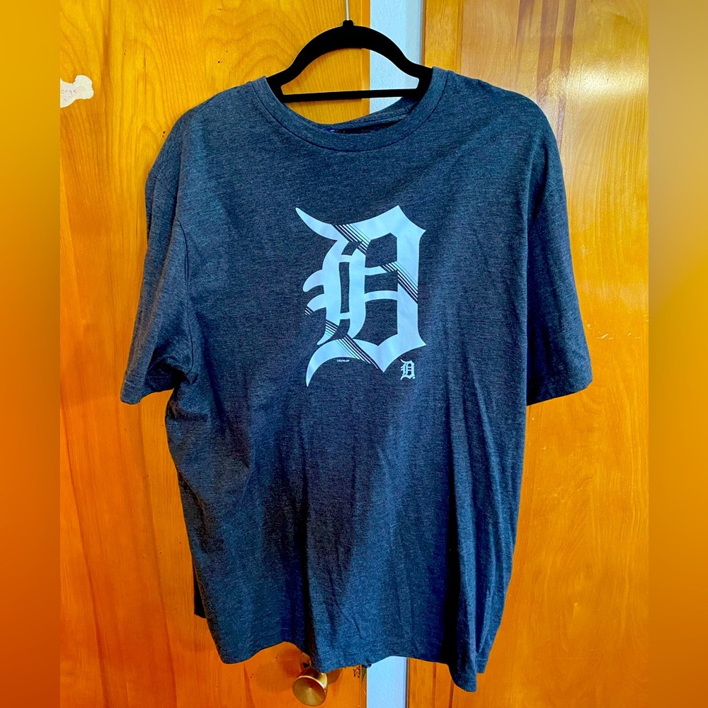 Detroit Tigers tshirt